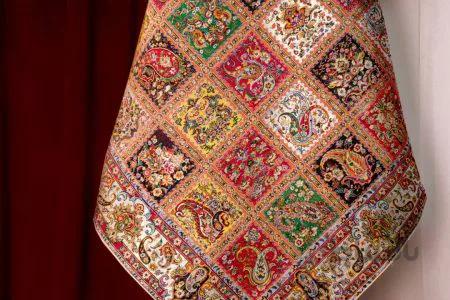 رومیزی ترمه مربع طرح پارسیان