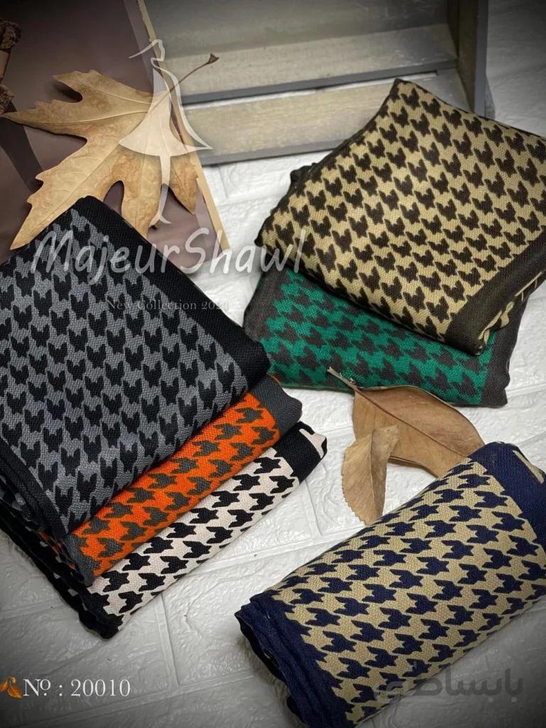 روسری نخی پاییزه طرح هرمس پیچازی کد 3927091