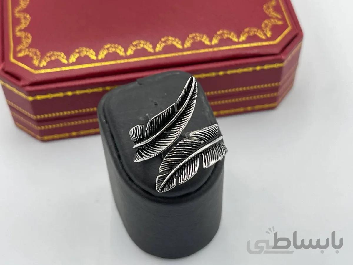 انگشتر مردانه طرح پر سیاه قلم