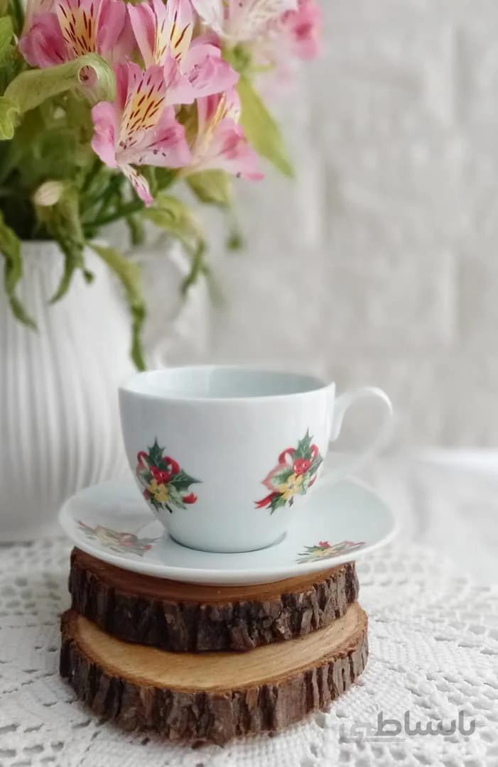 فنجان و نعلبکی کریسمس