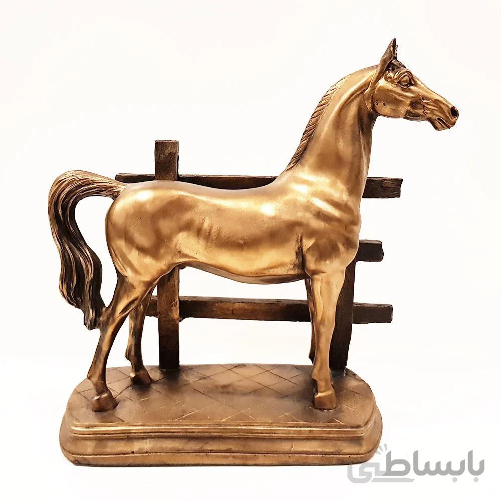 مجسمه اسب نرده ای 1