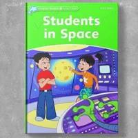 Dolphin Readers 3: Students in Space