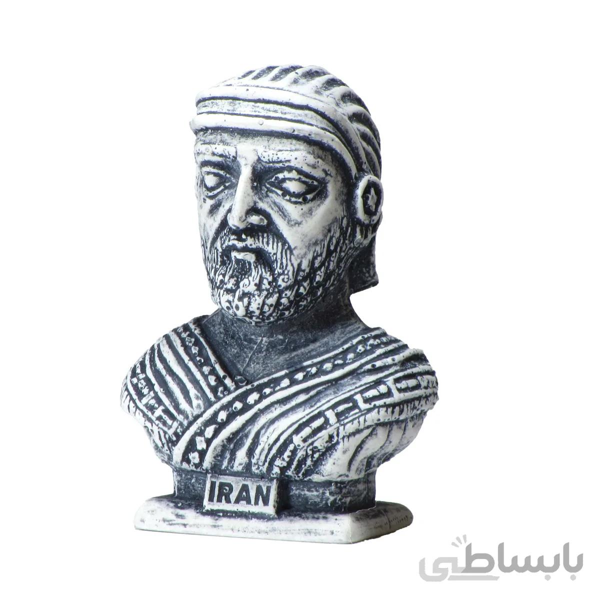 مجسمه سردیس کوروش کبیر