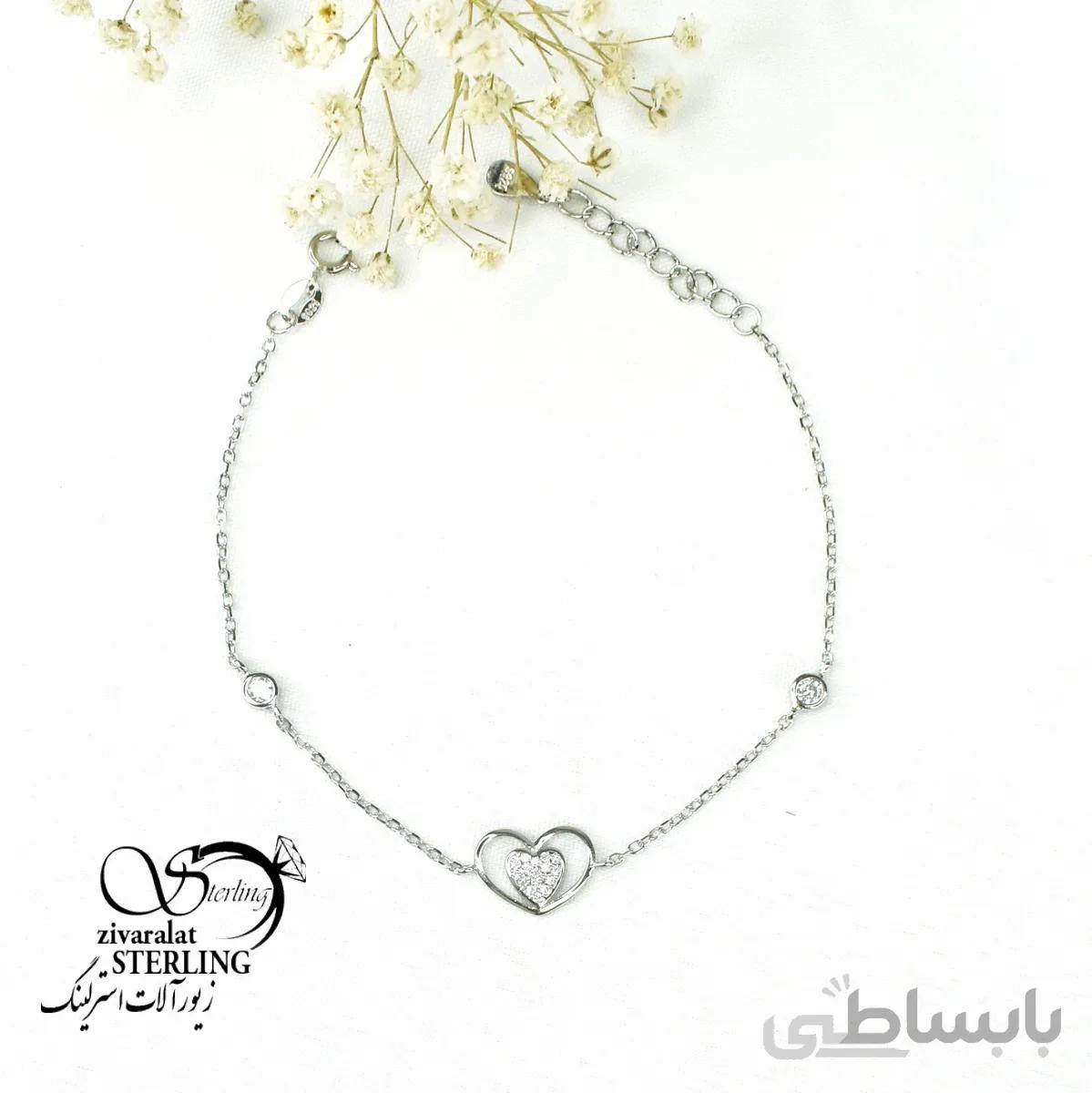 دستبند نقره زنانه طرح قلبی