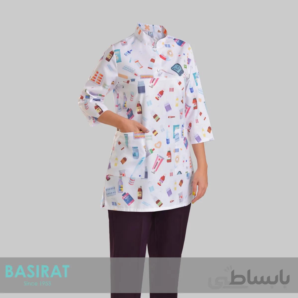 روپوش و شلوار پزشکی یقه دار زنانه طرح داروسازی (اسکراب)
