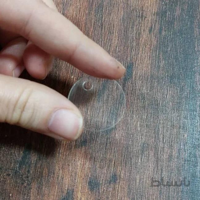 تگ شیشه ای گرد کوچک (5تایی)