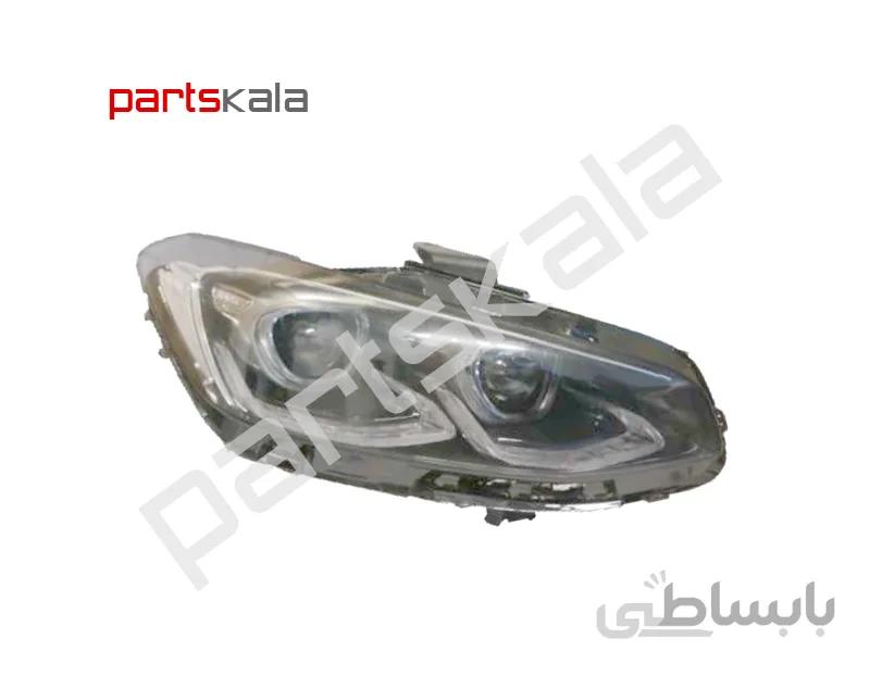 چراغ جلو راست آزرا گرنجور ۲۰۱۸