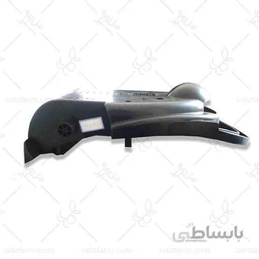 بدنه مشکی رنگ پشت کارواش