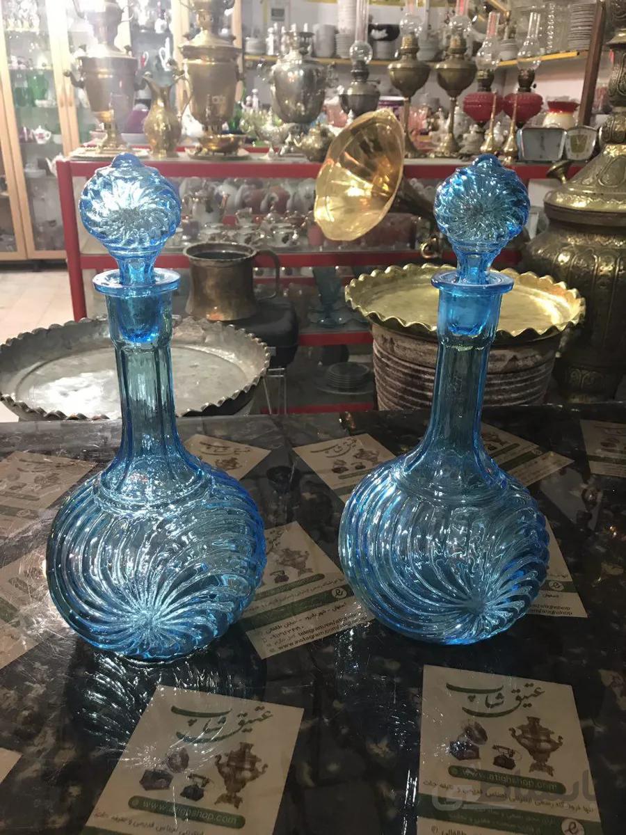یک جفت تنگ دوغ خوری آبی طرح قدیم