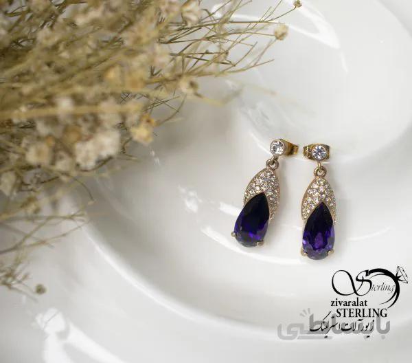 گوشواره آویز نگین بنفش