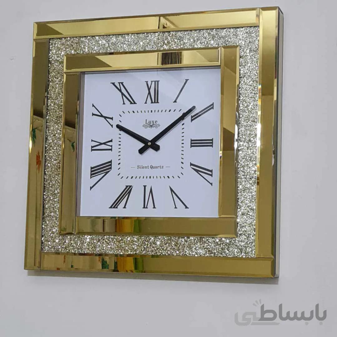 ساعت دیواری آینه ای نگین دار مربع مدل لوکس بسیار زیبا و جذاب در دو رنگ مختلف برنز و نقره ای قطر 60 سانت - سایز ۴۰ در ۴۰ سانت / برنز