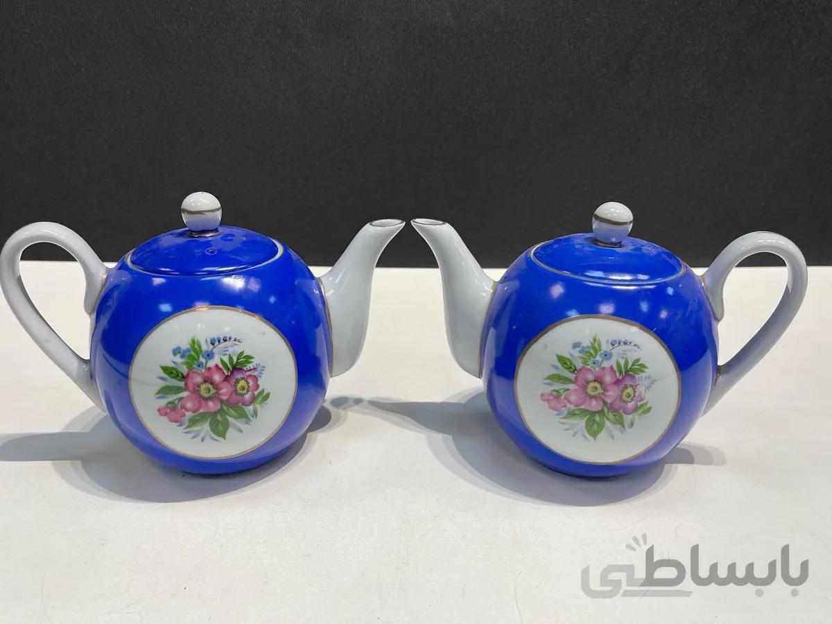 یک جفت قوری آنتیک