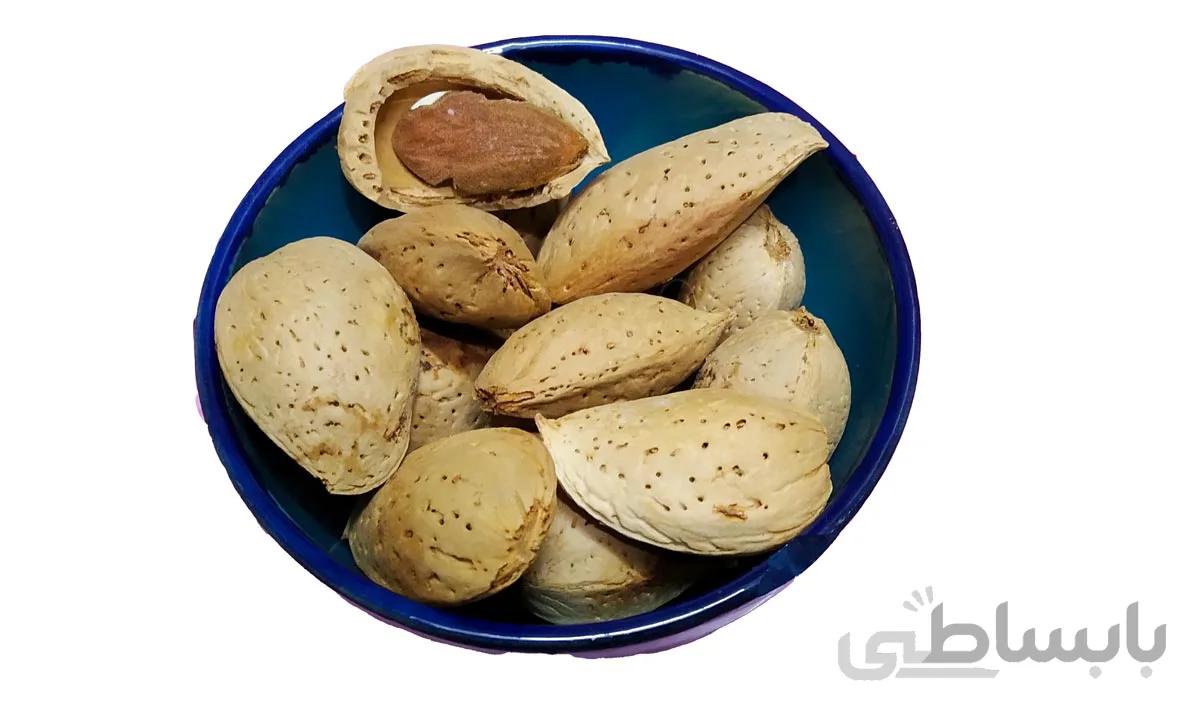 بادام سنگی (1 کیلویی)