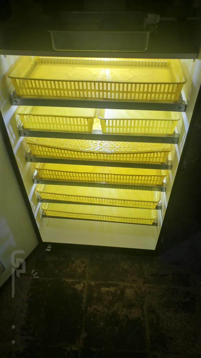 دستگاه هچر ا hatcher machine