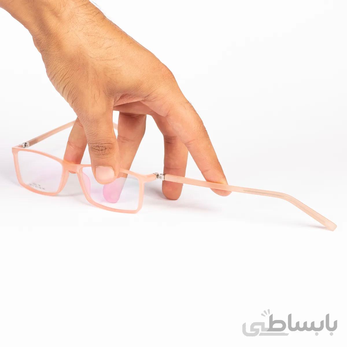 عینک مخصوص کامپیوتر و موبایل