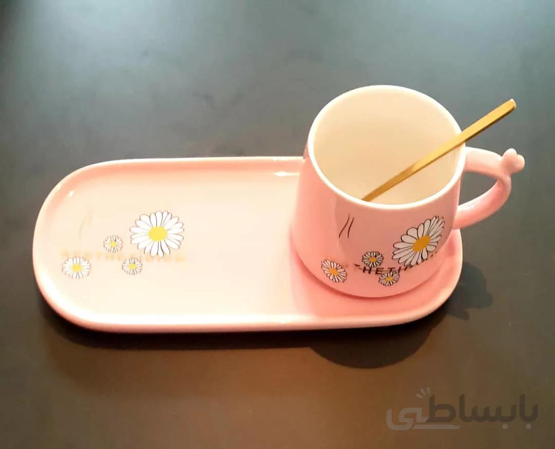 لیوان بشقاب دار طرح گل ریز