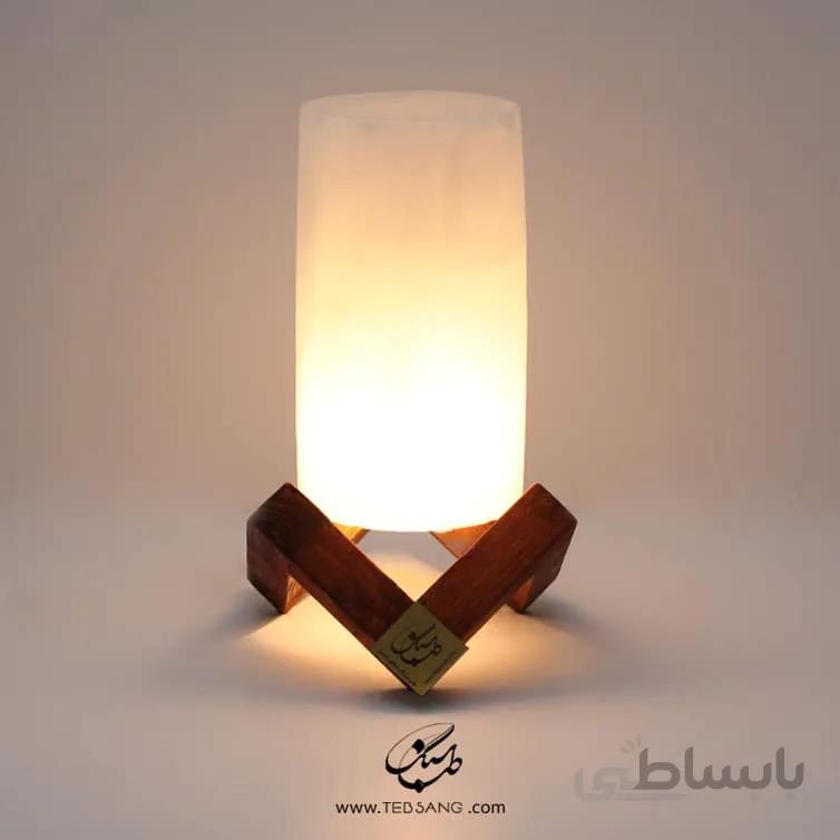آباژور سنگ نمک طرح استوانه پایه چوبی