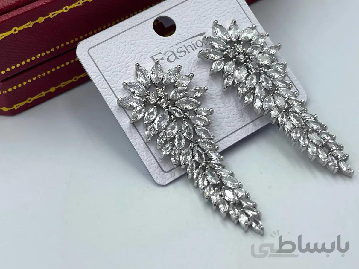 گوشواره مجلسی طرح گل آویز دار