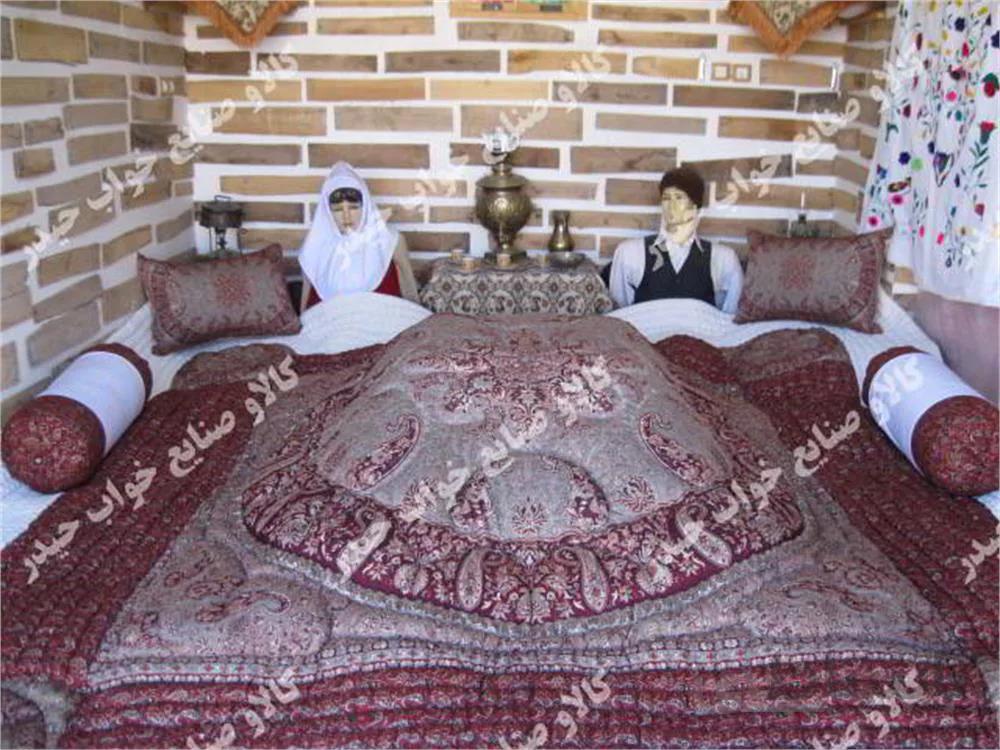 لحاف کرسی ترمه زرشکی- حیدر خواب- پشم مرینوس- ترمه ابریشم زربافت- دست دوز - به همراه کاور ضد آب رایگان- 12 نفره ا crimson cashmere seat quilt - Heydarkhab - Marinus Wool - Brocade Silk Cashmere - handmade - with free waterproof cover - for 12 people