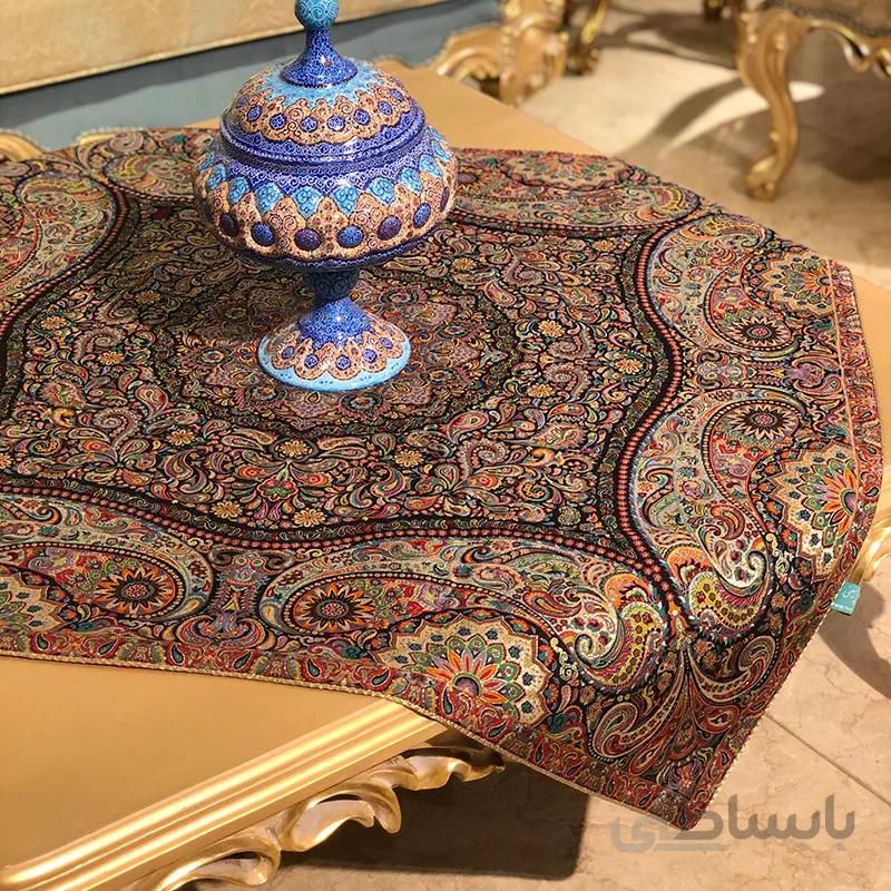 رومیزی مربع ترمه طرح سالار مشکی ابریشم کد 710 کد 410513