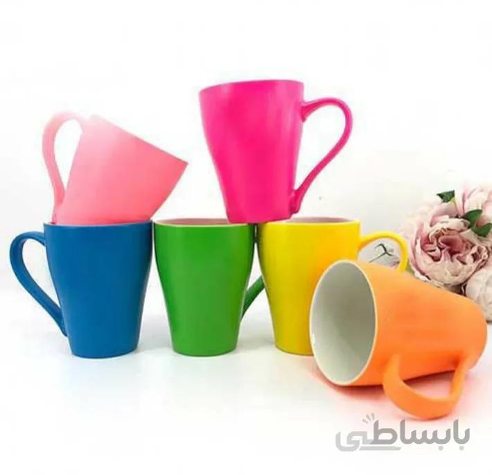 لیوان چینی رنگی (طرح پایه دار)