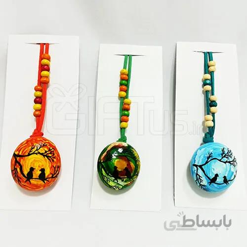گردن آویز سنگی دو پرنده نقاشی شده با دست
