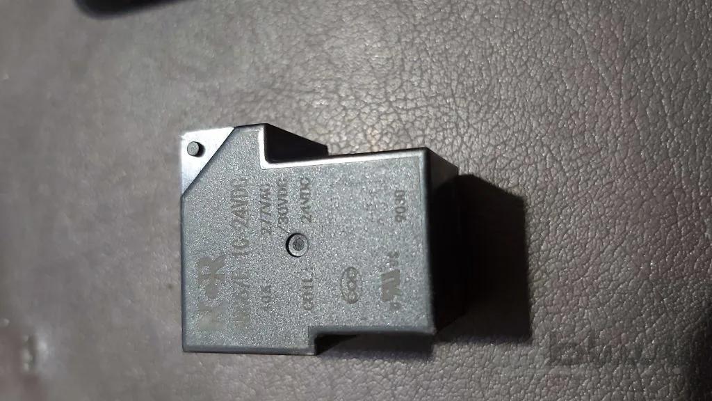 رله 24 ولت 40 آمپر SLA-24VDC-SL-A
