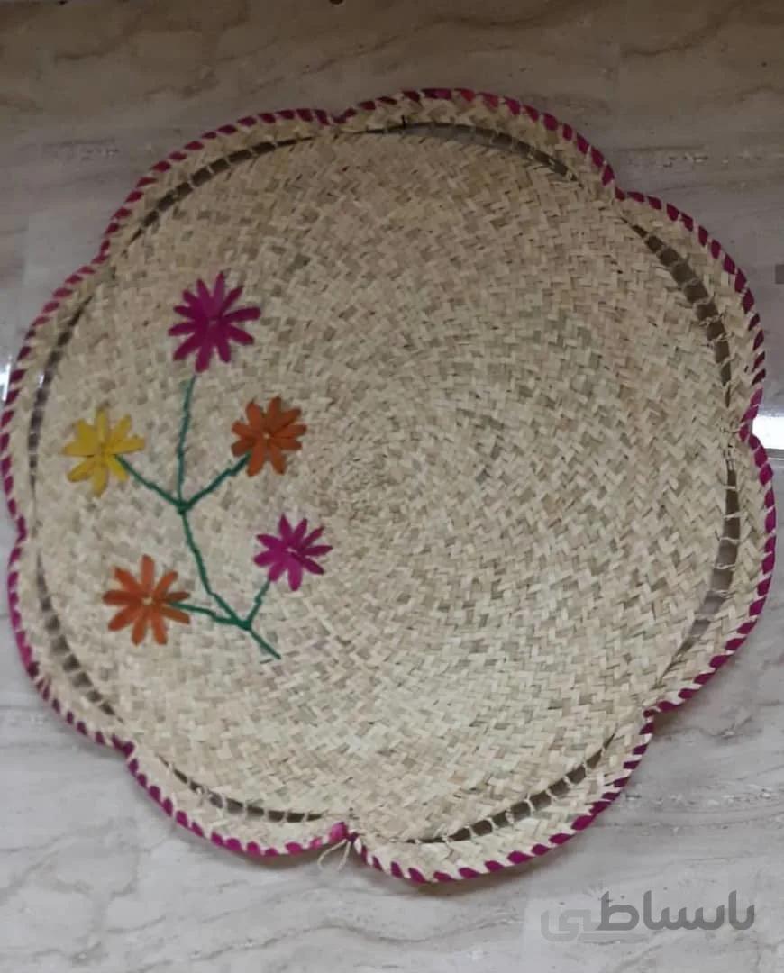 سفره گلدار حصیری کد ۱۰۸۷۵