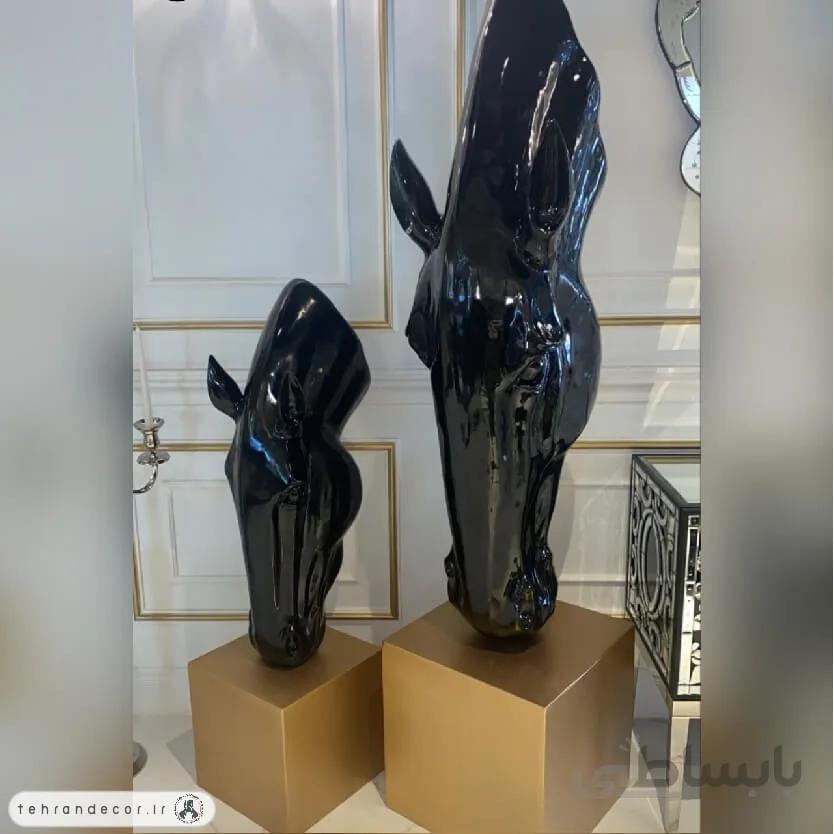 مجسمه ایستاده رخش(rakhsh)
