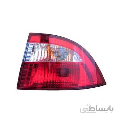 چراغ خطر عقب راست روی گلگیر فن آوران مناسب برای سمند LX