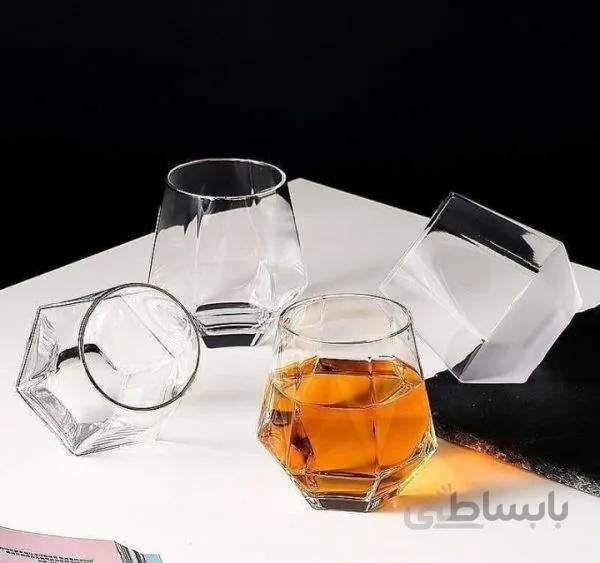 نیم لیوان