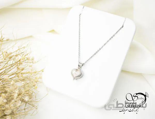 گردنبند نقره زنانه طرح قلب کد 180293
