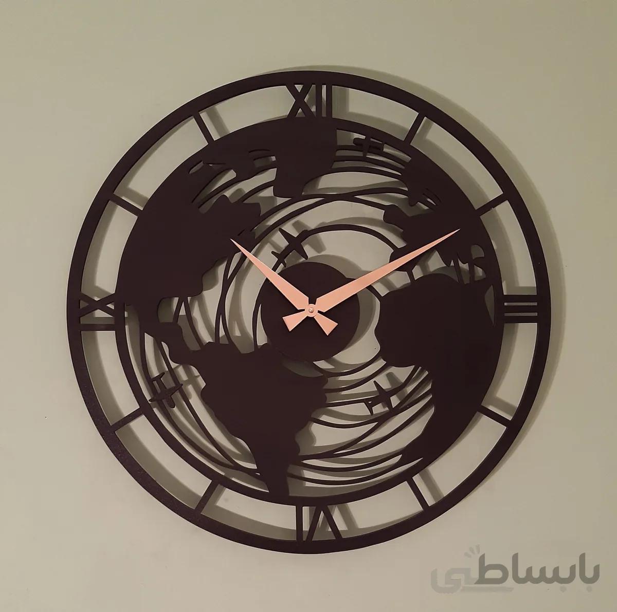 ساعت دیواری طرح نقشه جهان