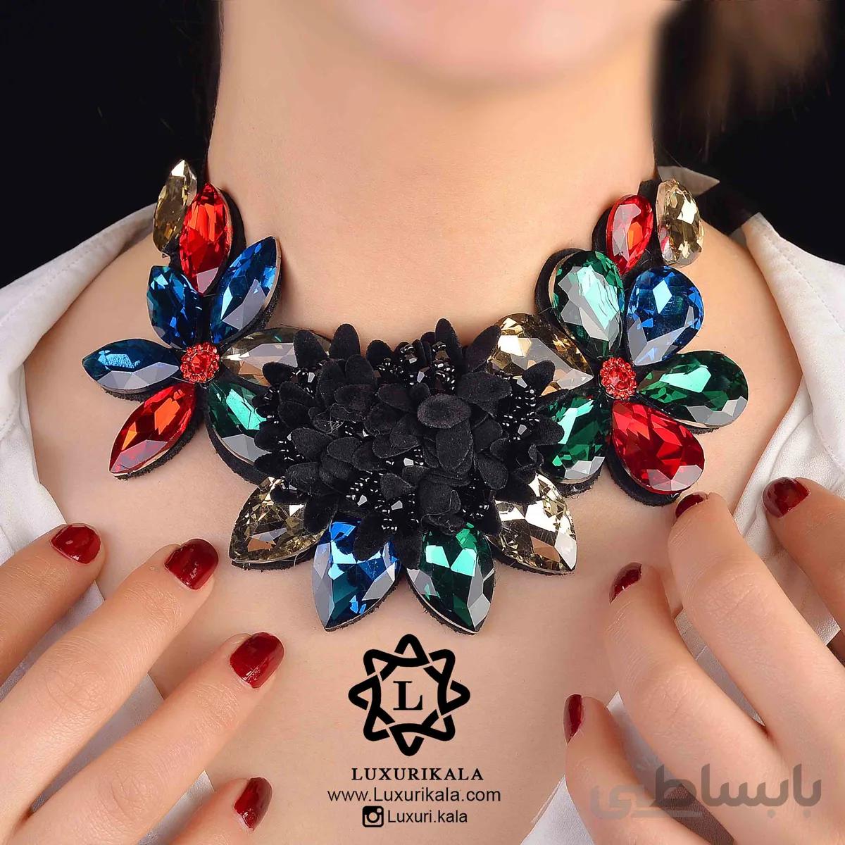 گردنبند نگین دار 1