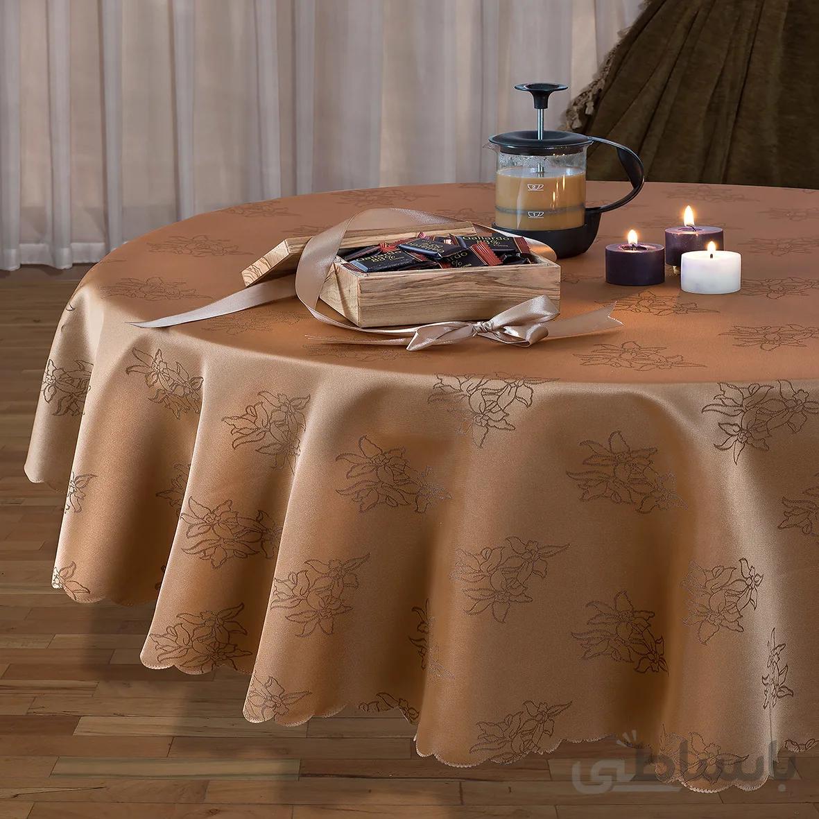 رومیزی ساتن 4نفره مربع 150*150 ارکیده قهوه ای