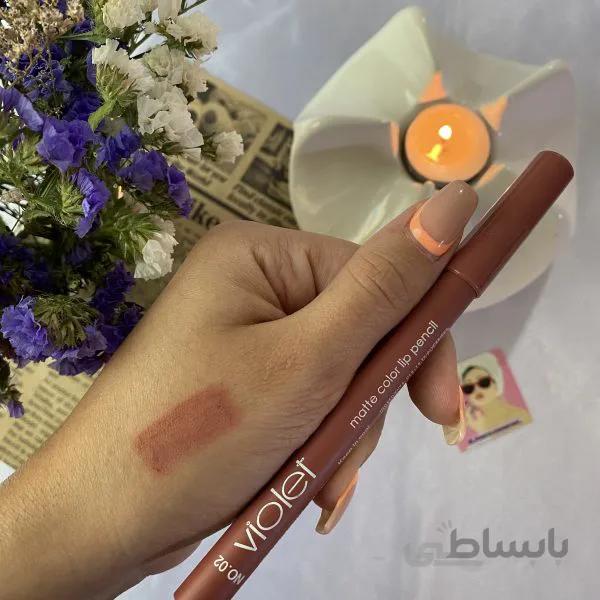 رژلب مدادی ویولتViolet (شماره ۲)