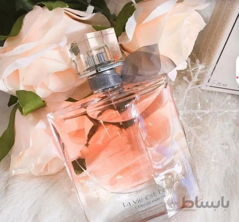 عطر زنانه لانکوم لاویه اِست بِل