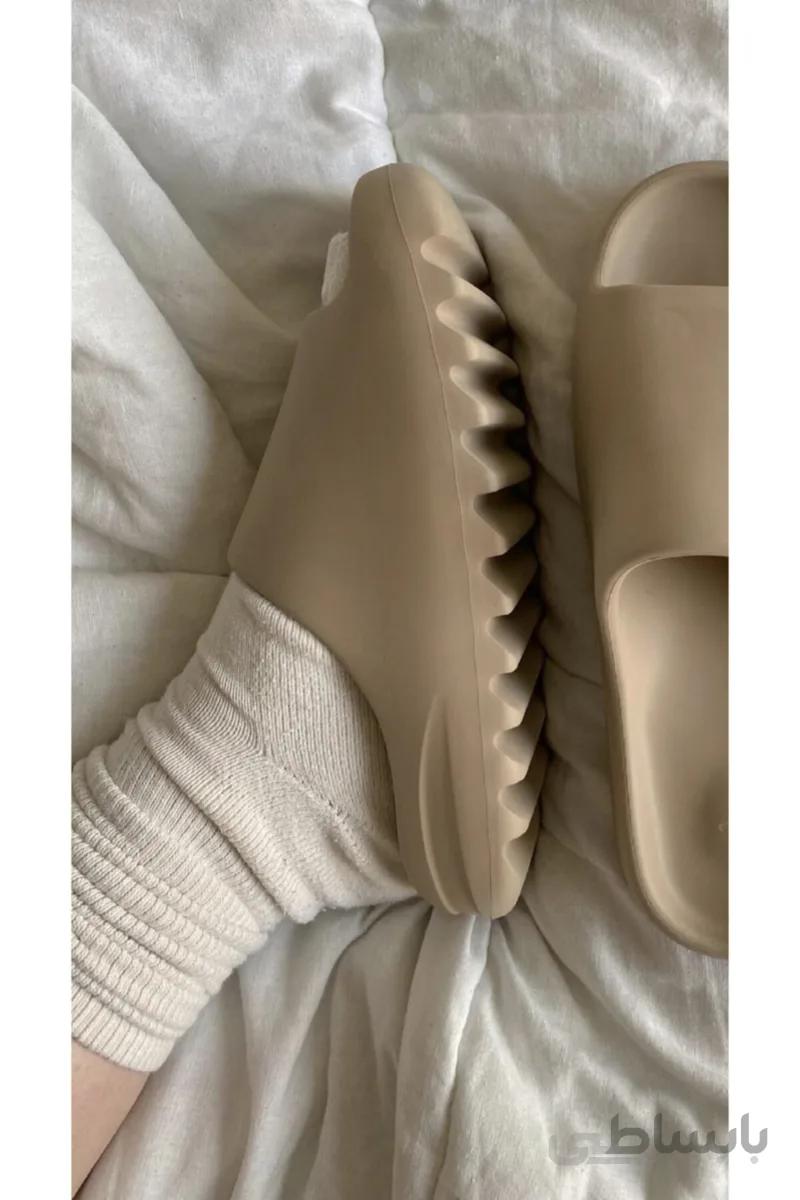 defile shoe قهوه اسلاید Yeezy