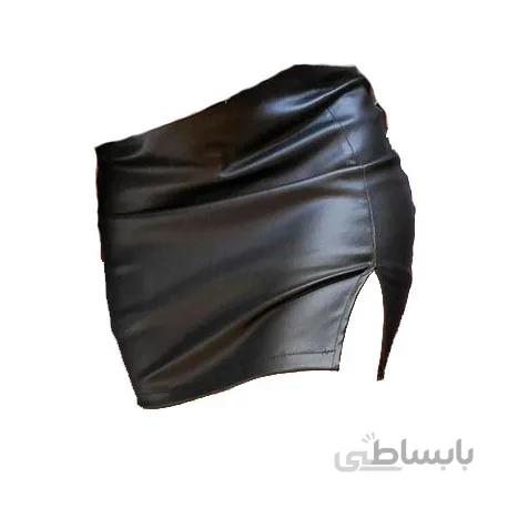 دامن کوتاه چاک دار