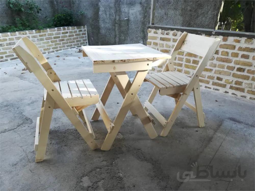 سرویس دو نفره از میز و صندلی چوبی تاشو ا Double service of folding wooden table and chair