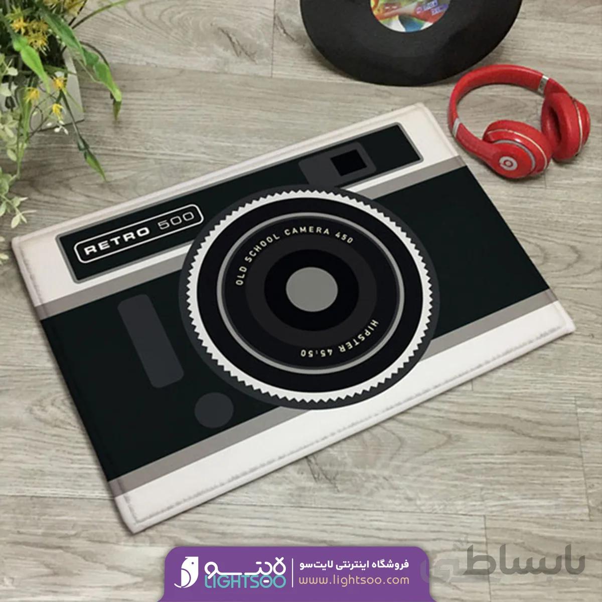 پادری کوچک فانتزی مخملی طرح دوربین