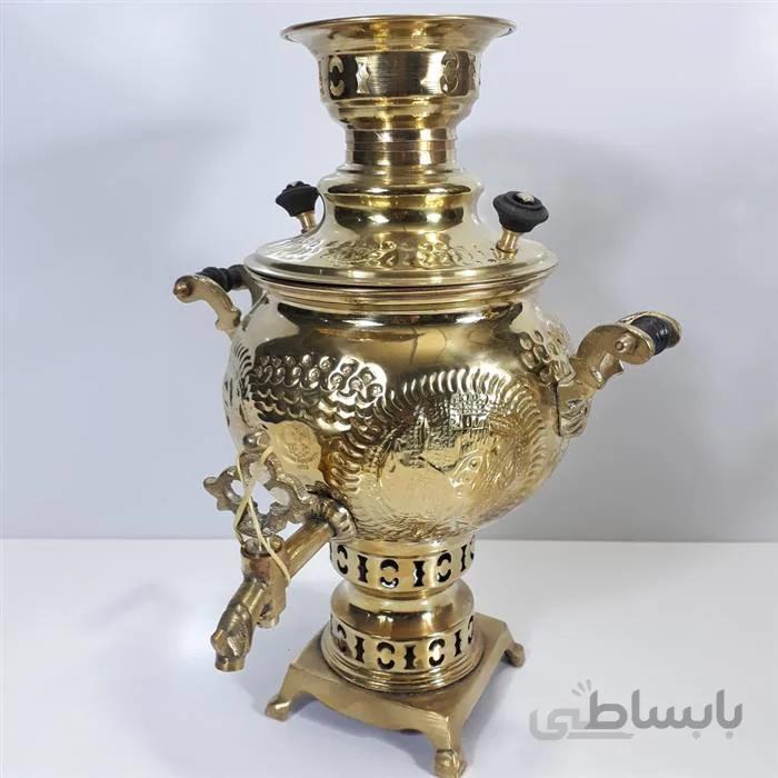 سماور زغالی برنجی چهار لیتر طرح قلم ا سماور زغالی برنجی تمام برنج سه مهر بسیار زیبا محکم و ضخیم