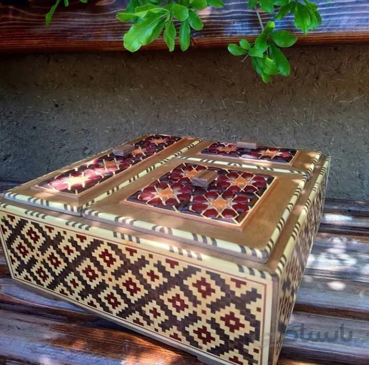 جعبه پذیرایی جُوَک کاری و معرق کاری کد ۱۰۲۰۷۱