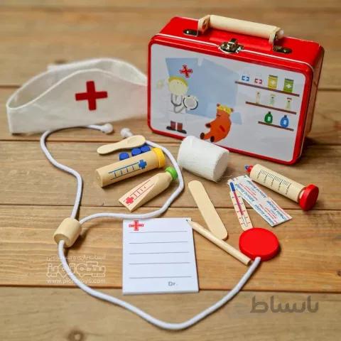 اسباب بازی چوبی ست پزشکی با کیف فلزی کد KZ-17