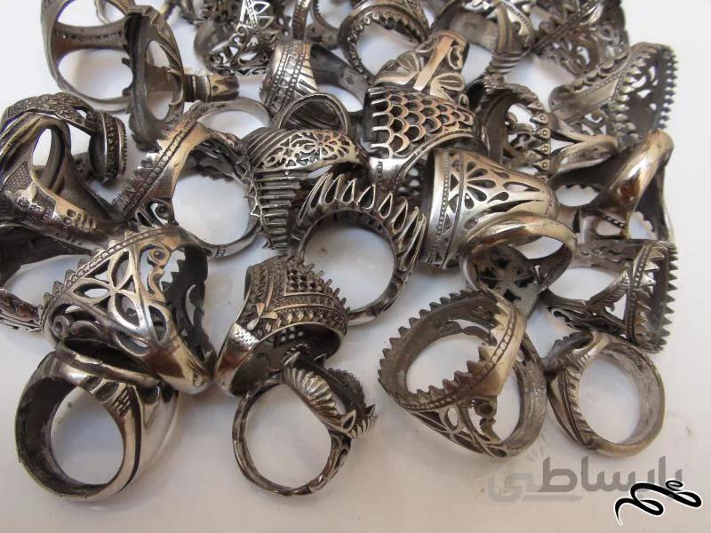 حراج ۵۶ رکاب زیبای نقره ( بدون نگین) به وزن ۶۰۰ گرم