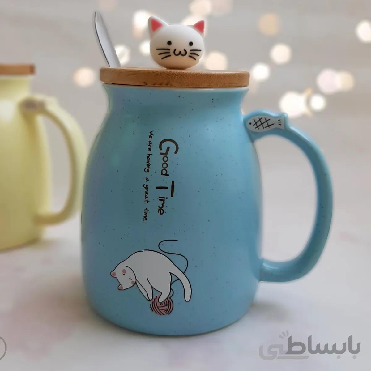 ماگ سرامیکی درب بامبو با گربه سیلیکونی، قاشق دار(رنگ آبی)