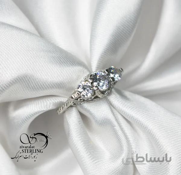انگشتر نقره زنانه با سه نگین