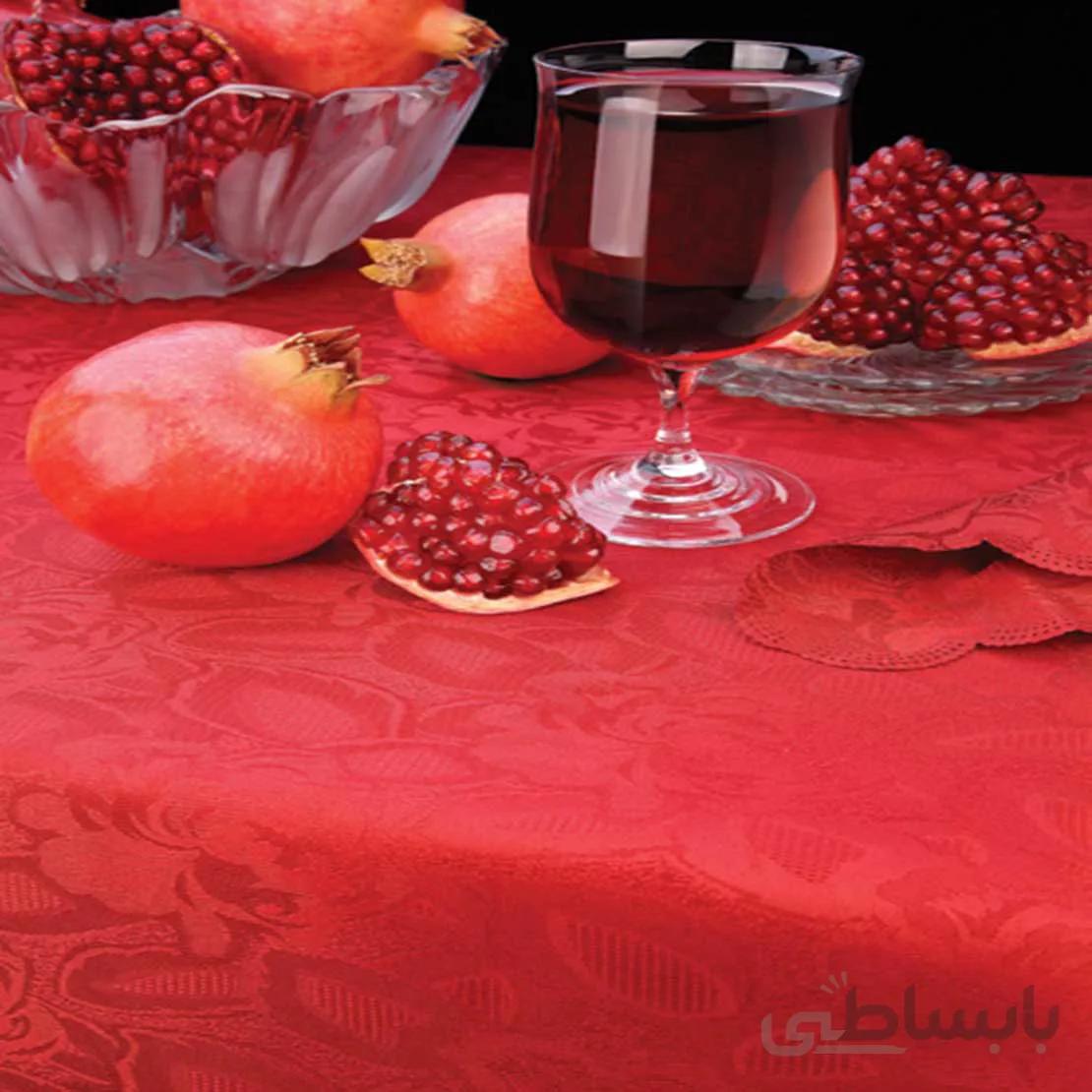 رومیزی ژاگارد گرد قطر 250 طرح رز زرشکی