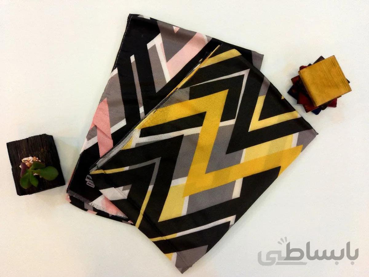 شال طرح هندسی زرد