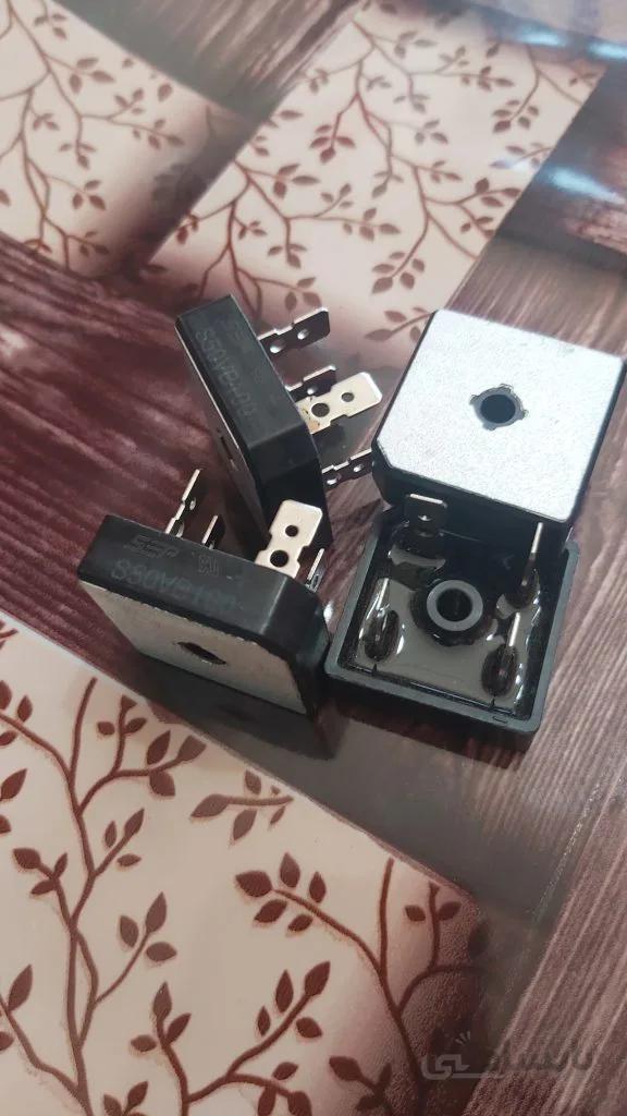 پل دیود S50VB100